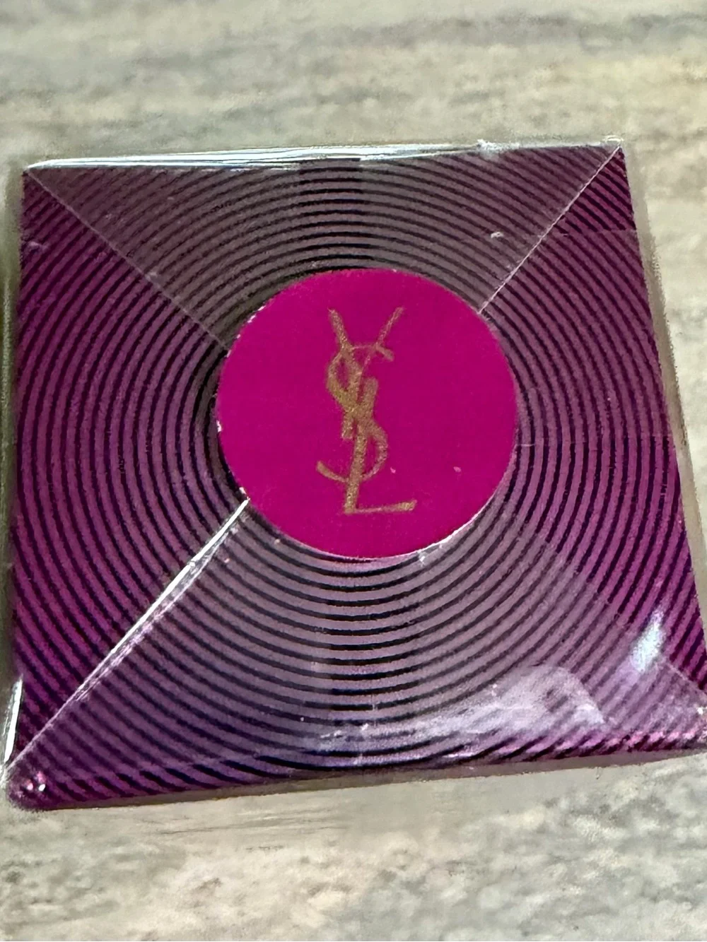 YSL Yves Saint Laurent Elle Discontinued Energising Body Lotion. Sealed.